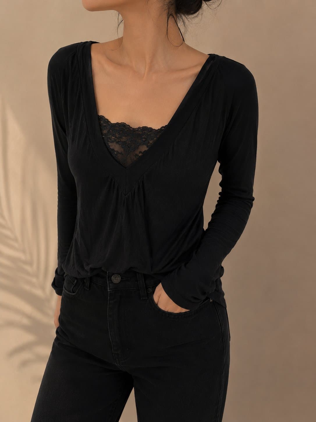 Blusa de manga larga color negro – Talla M